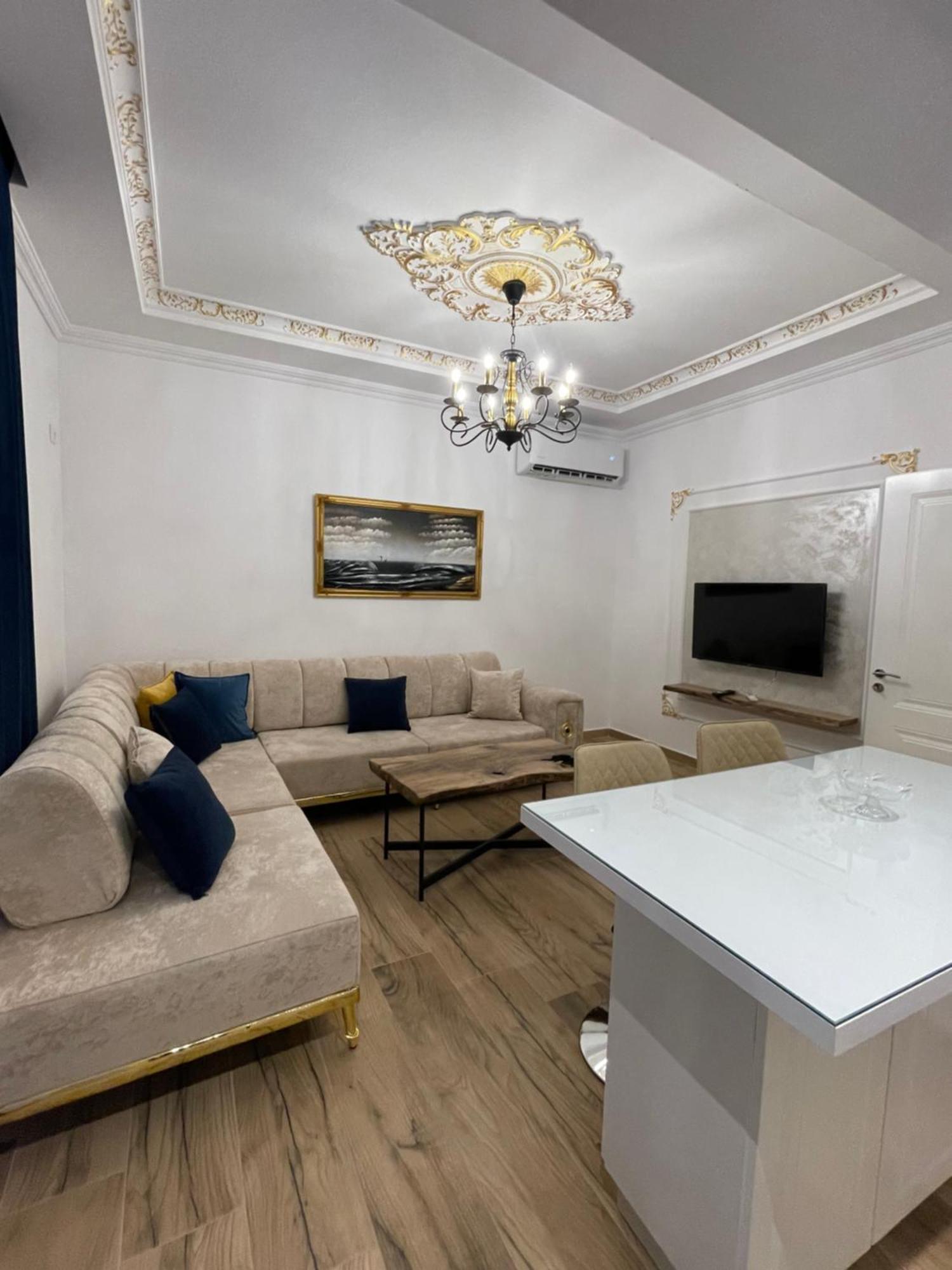 Leonard'S Apartment ดูร์เรส ภายนอก รูปภาพ